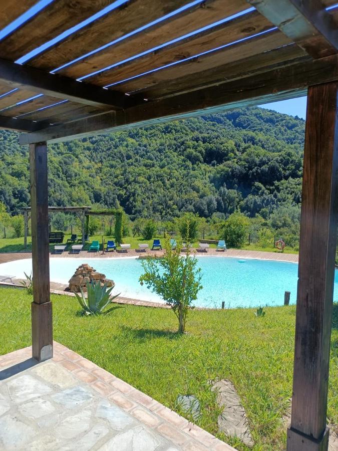 Agriturismo Piano Di Andrea Ostigliano Bagian luar foto