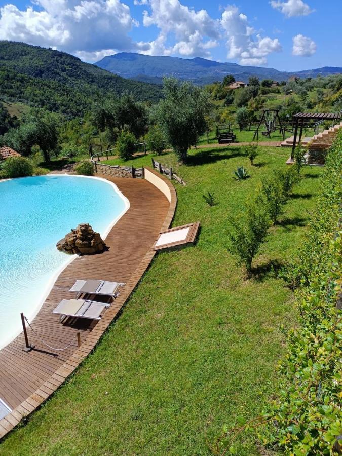 Agriturismo Piano Di Andrea Ostigliano Bagian luar foto