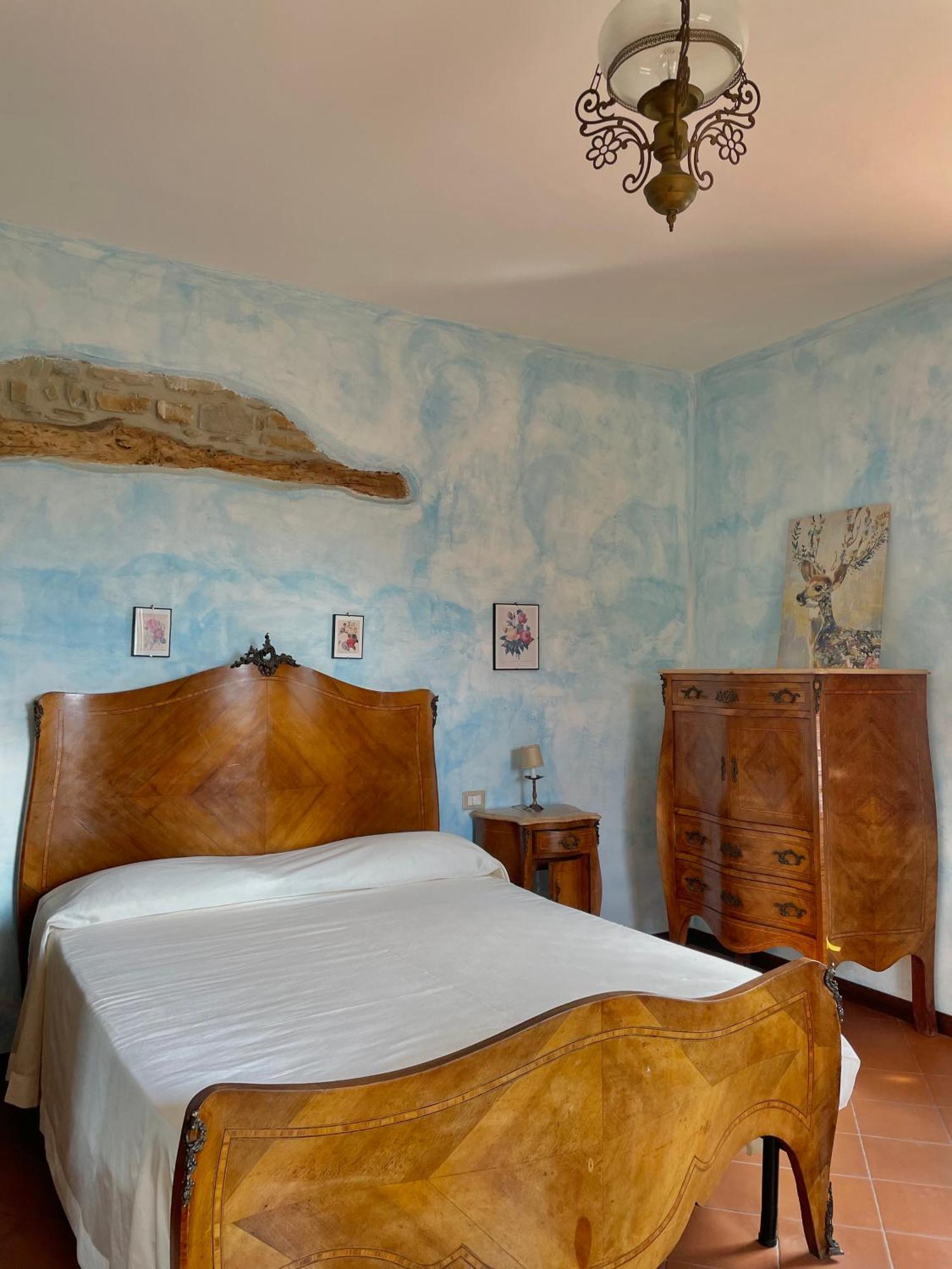 Agriturismo Piano Di Andrea Ostigliano Bagian luar foto